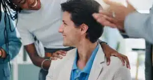 איך גישה רב-תחומית יכולה לשנות את הדרך בה מטפלים בכאב כרוני